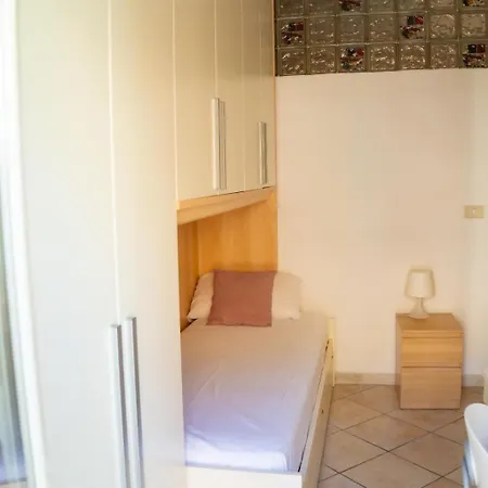 Two Bedroom - 3 Min Metro Conca D'oro By Orpi Rent Apartman